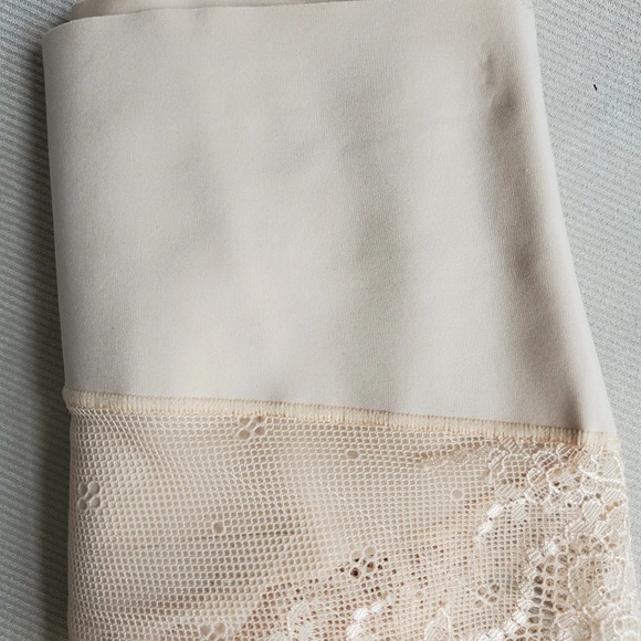 NWOT Spanx Shaping Underwear Tummy Control Size S/P - Picture 5 of 5